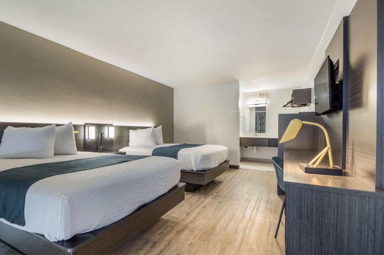 Motel 6 Groves, Tx 외부 사진