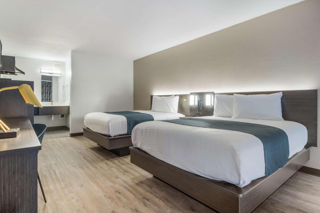 Motel 6 Groves, Tx 외부 사진